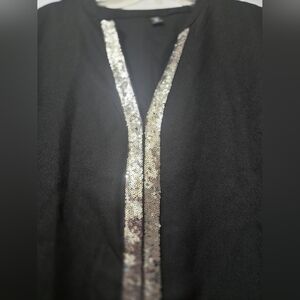 #22.💥Black Top with Silver Sequin Detail